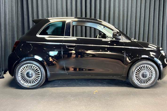 Sort Fiat 500e fra 2022