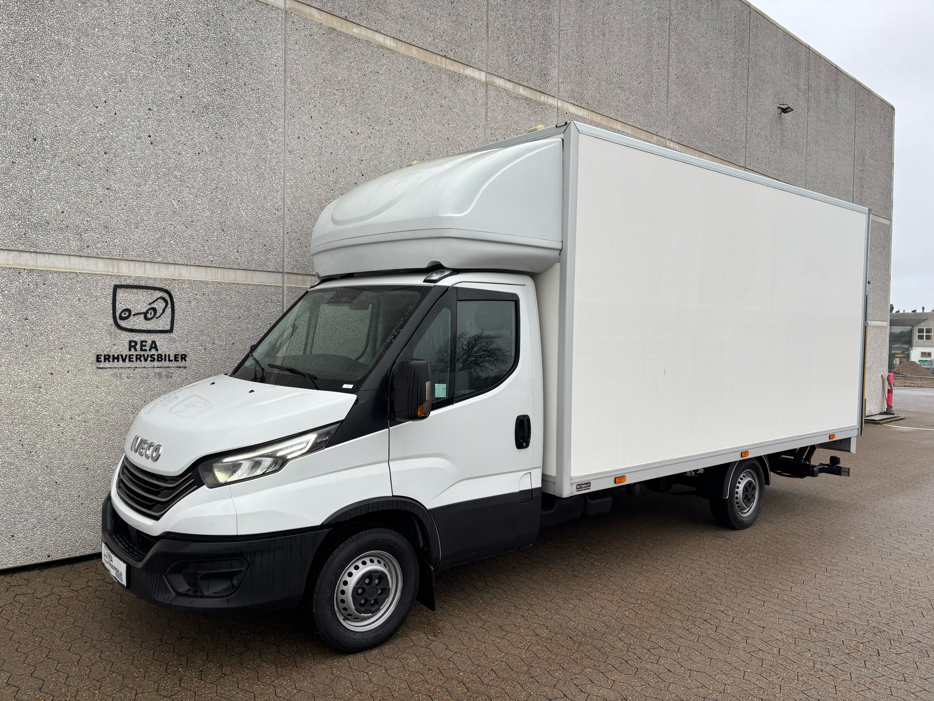 Hvid Iveco Daily fra 2022