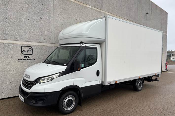 Hvid Iveco Daily fra 2022