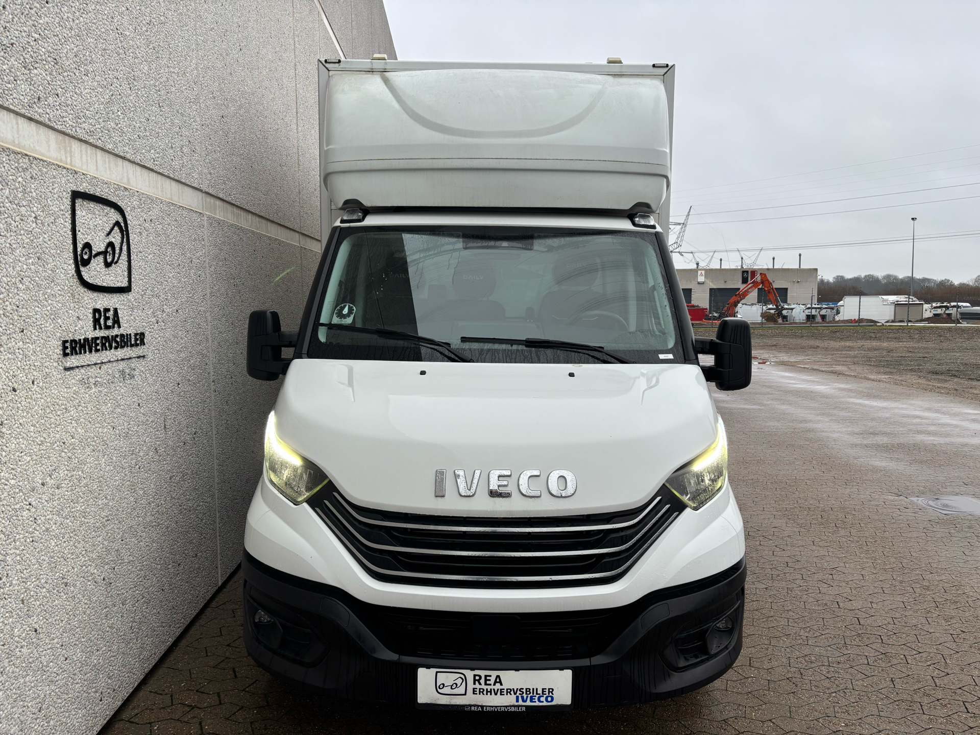 Iveco Daily 3,0 35S18 4100mm D 180HK Ladv./Chas. 8g Aut.