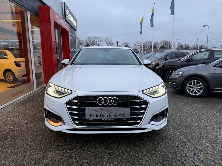 Audi A4 40 TFSi Advanced Prestige Tour plus S-tr.