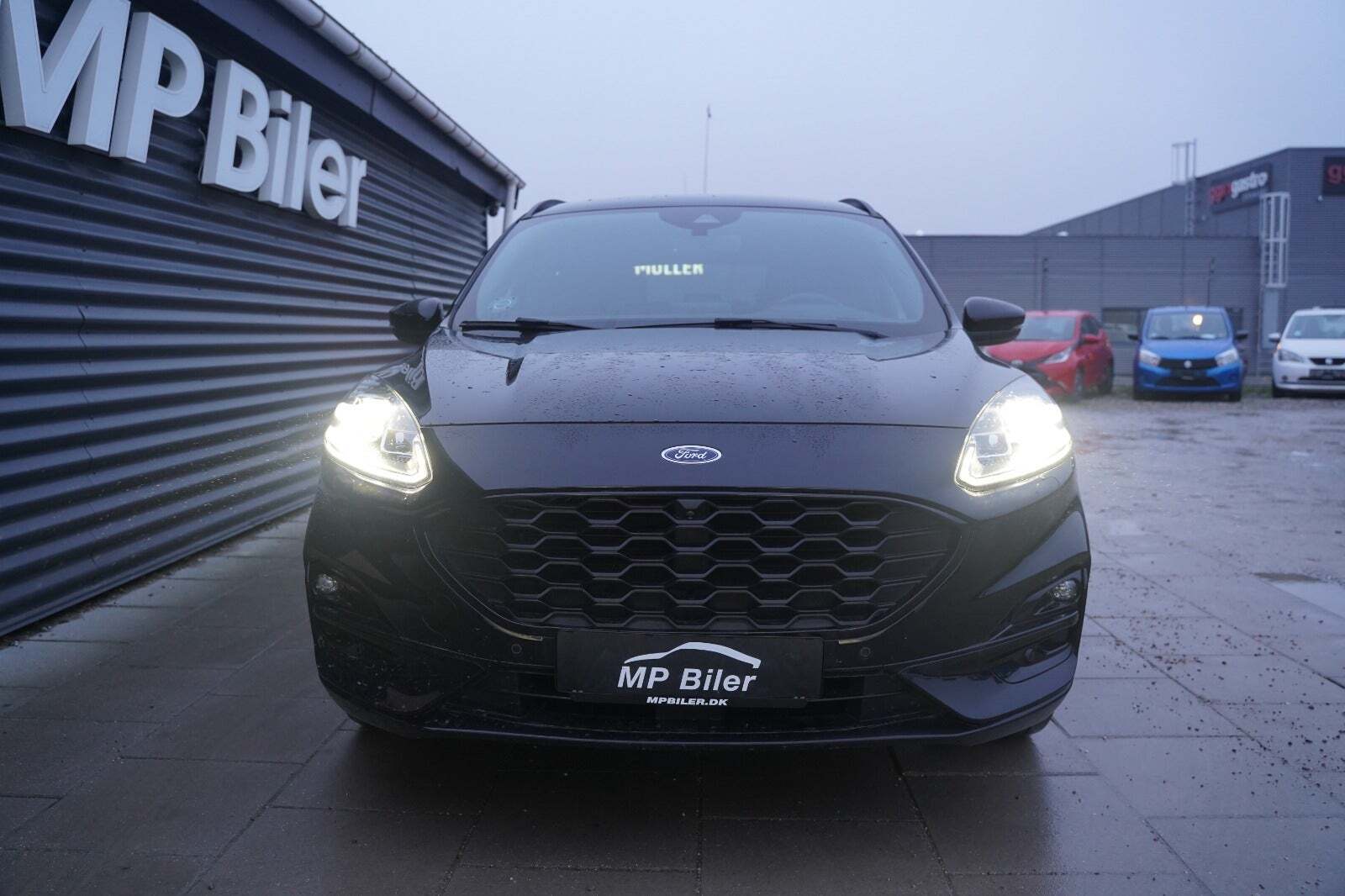 Ford Kuga 2,5 PHEV ST-Line X CVT