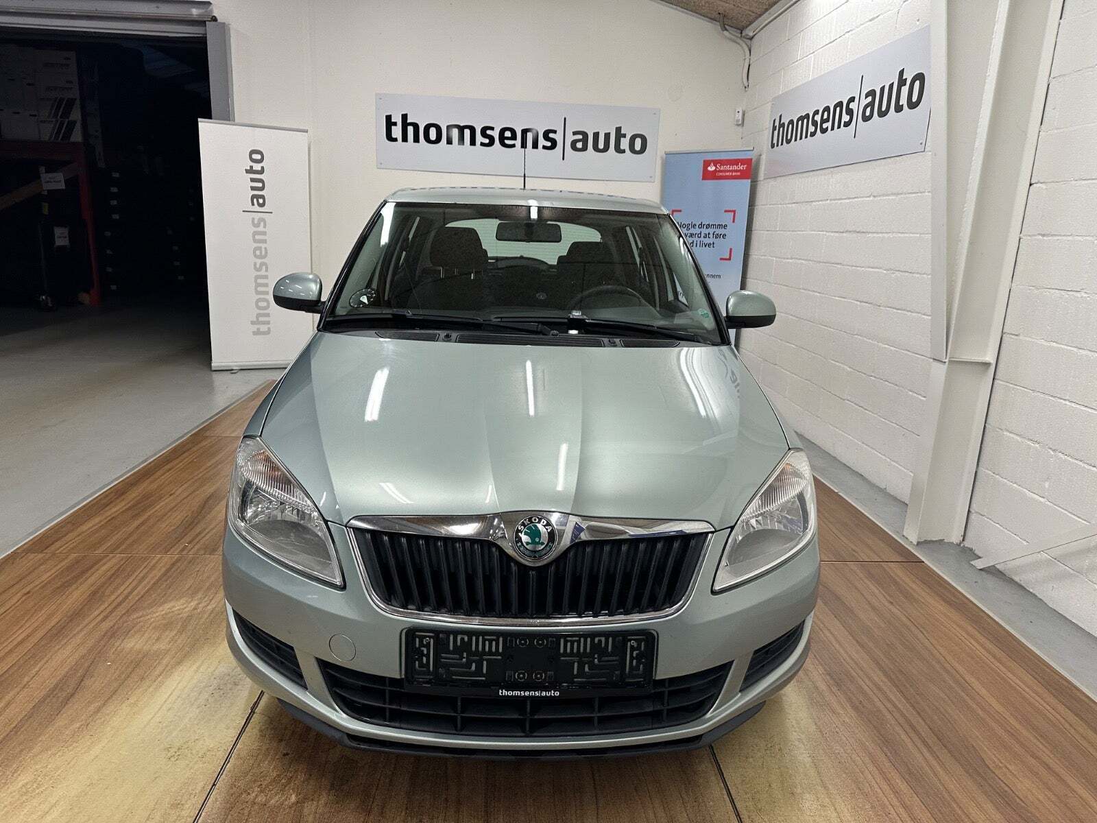 Blå Skoda Fabia fra 2011