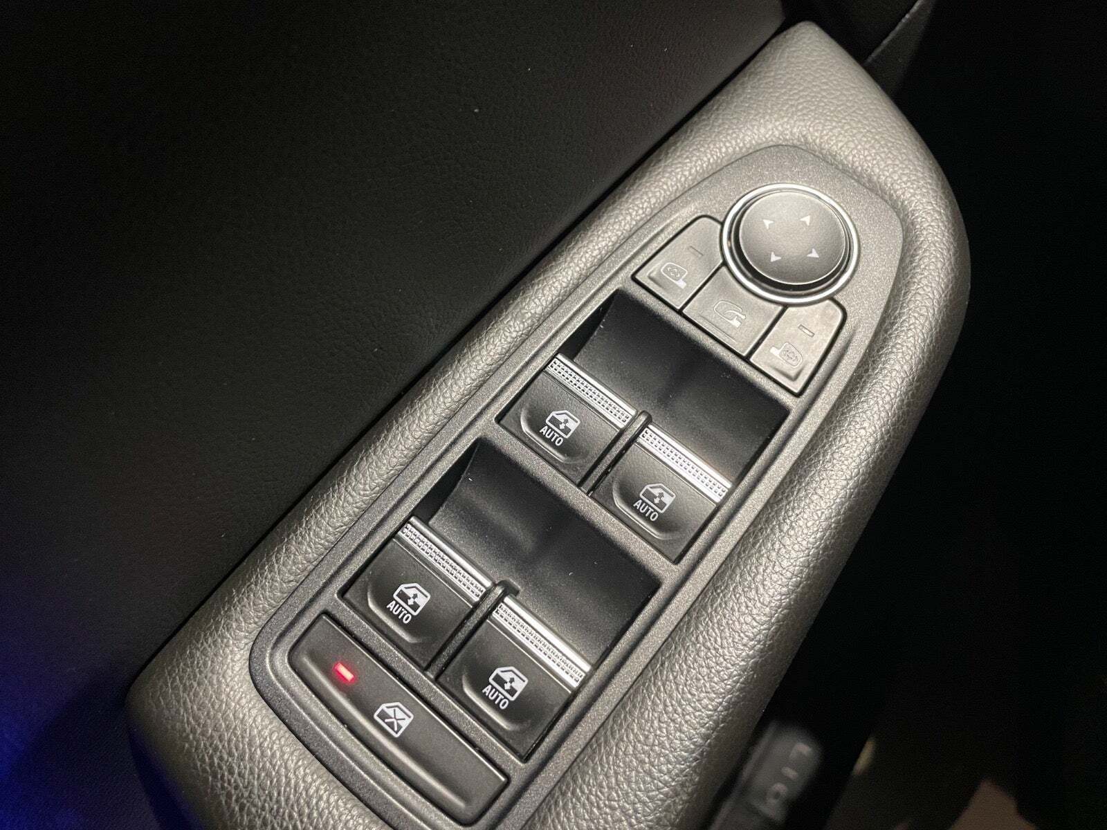 Sort Renault Clio V fra 2019