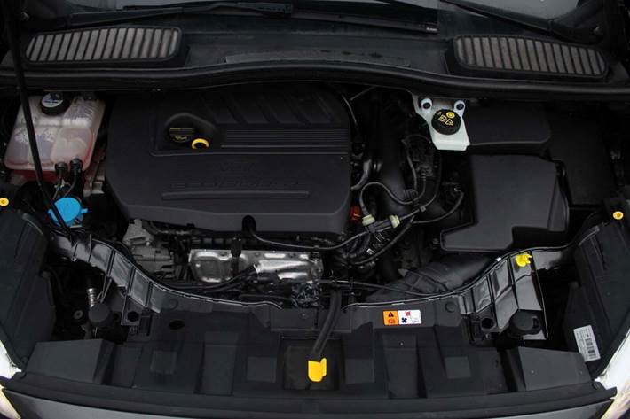 Grå Ford C-MAX fra 2015