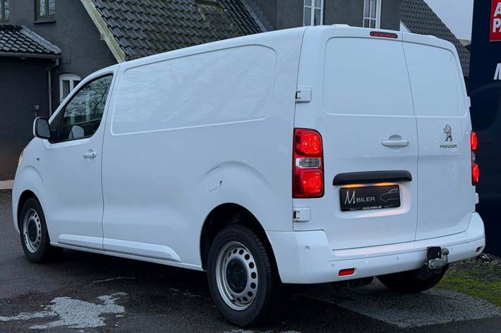 Hvid Peugeot Expert fra 2021