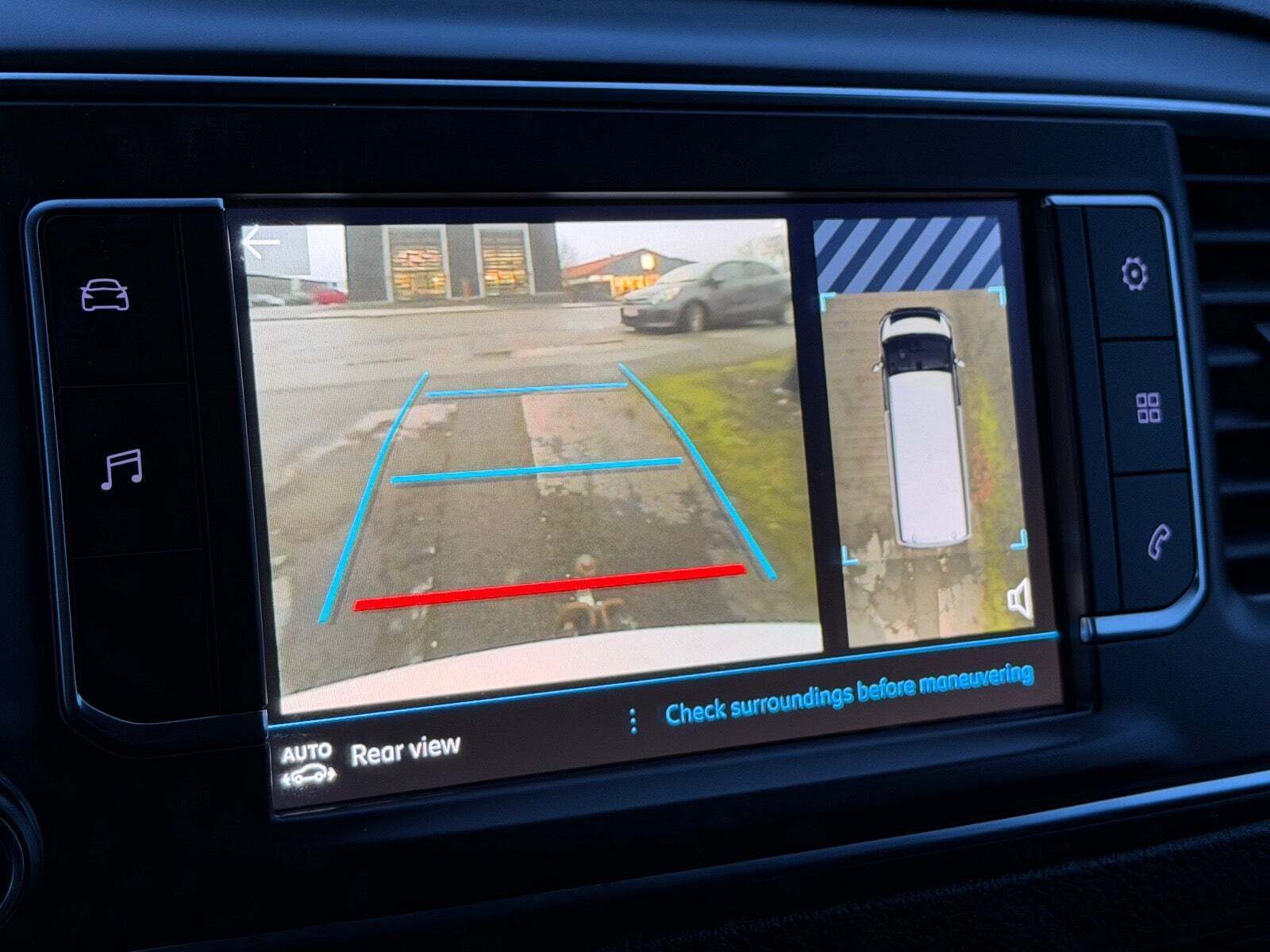 Hvid Peugeot Expert fra 2021