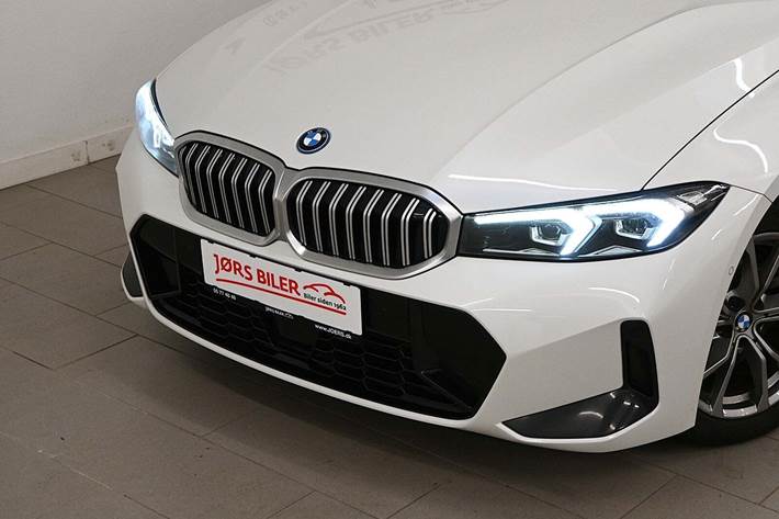 Hvid BMW 320e fra 2024