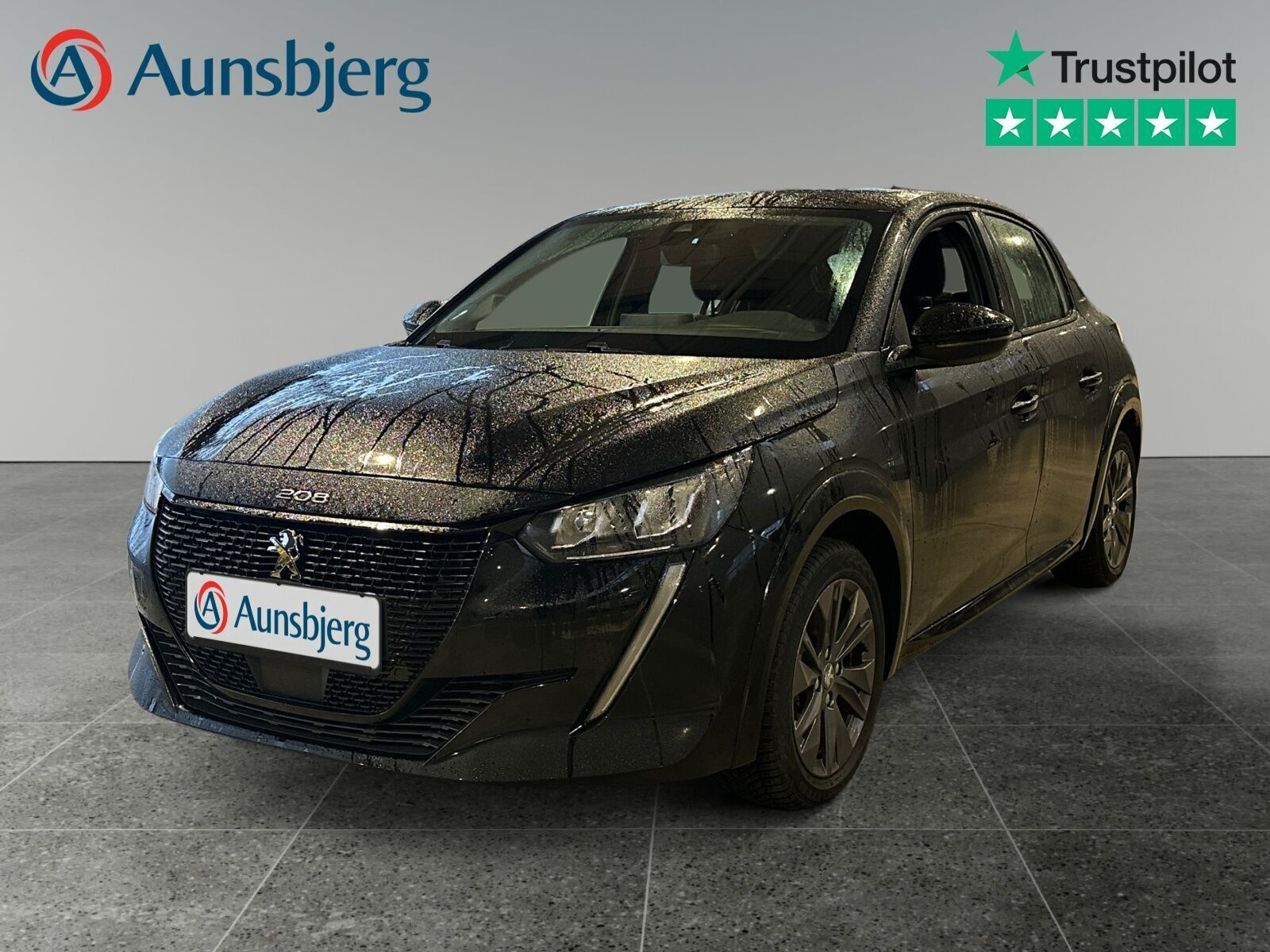 Sort Peugeot e-208 fra 2021