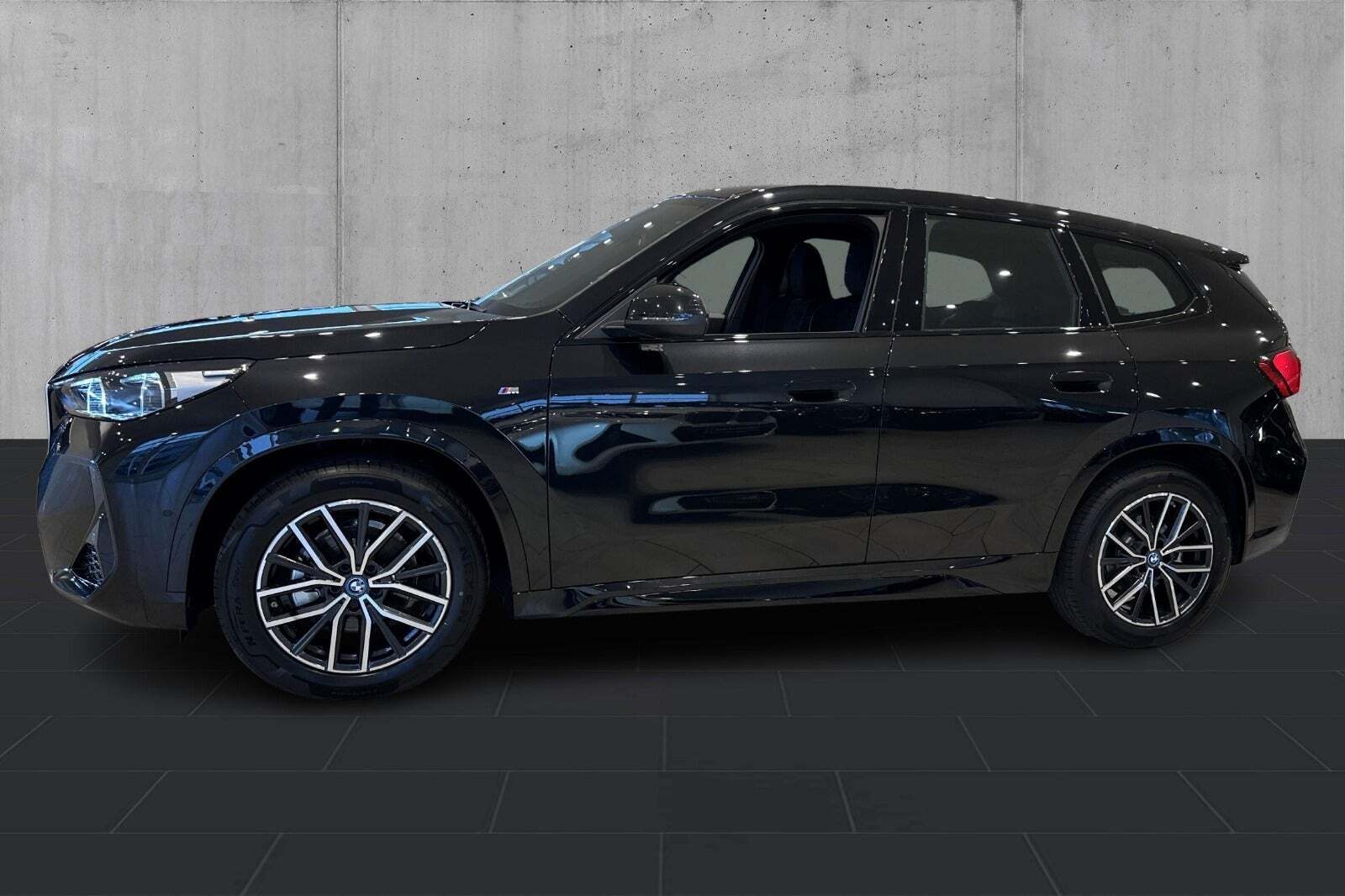BMW iX1 eDrive20 M-Sport