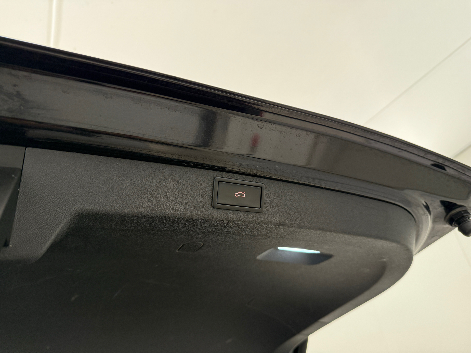 Sort Skoda Enyaq fra 2021