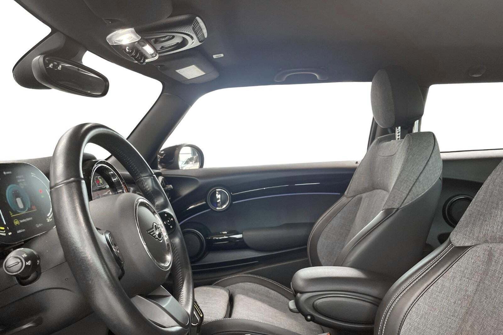 Mini Cooper SE Classic Trim