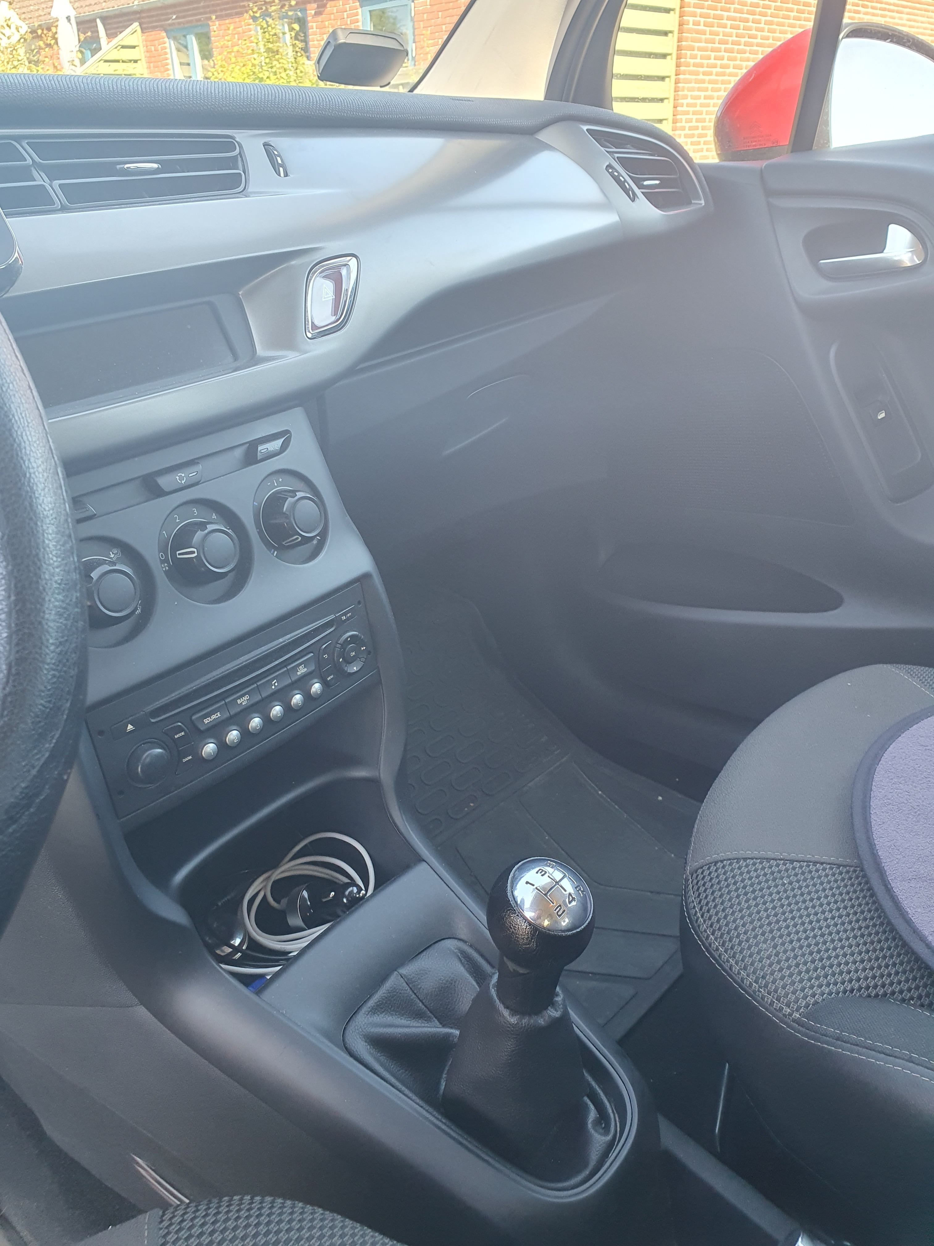 Citroën C3 1,2 4-dørs m. bagklap 5 man