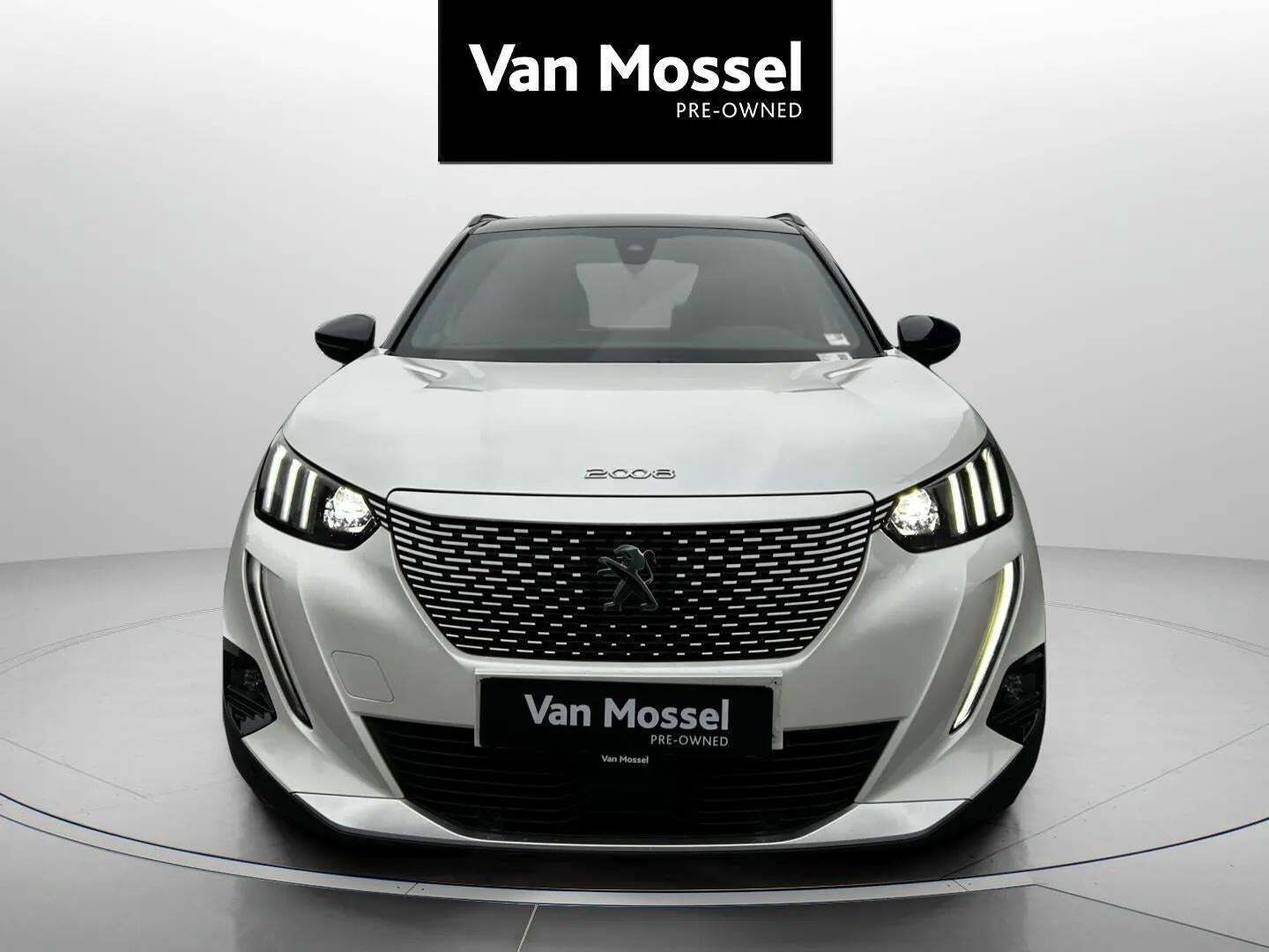 Peugeot e-2008 50 GT Sky