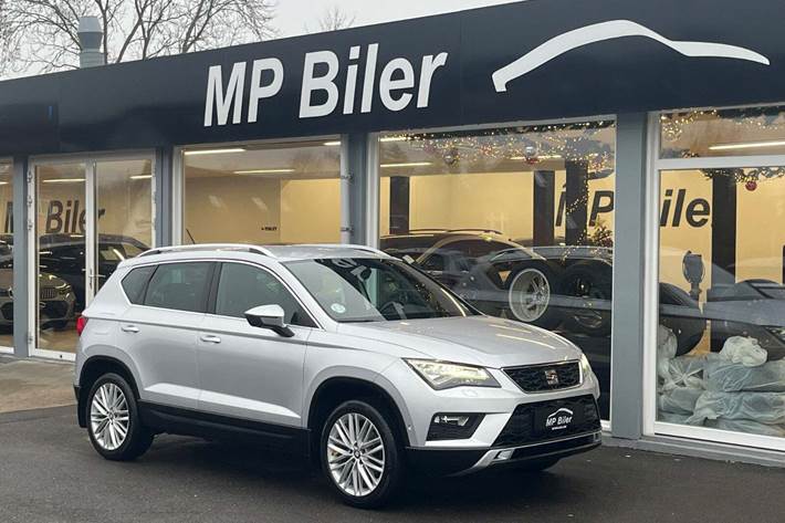 Grøn Seat Ateca fra 2017 set udefra