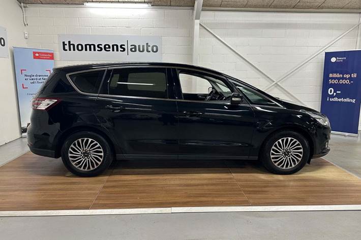 Sort Ford S-MAX fra 2020