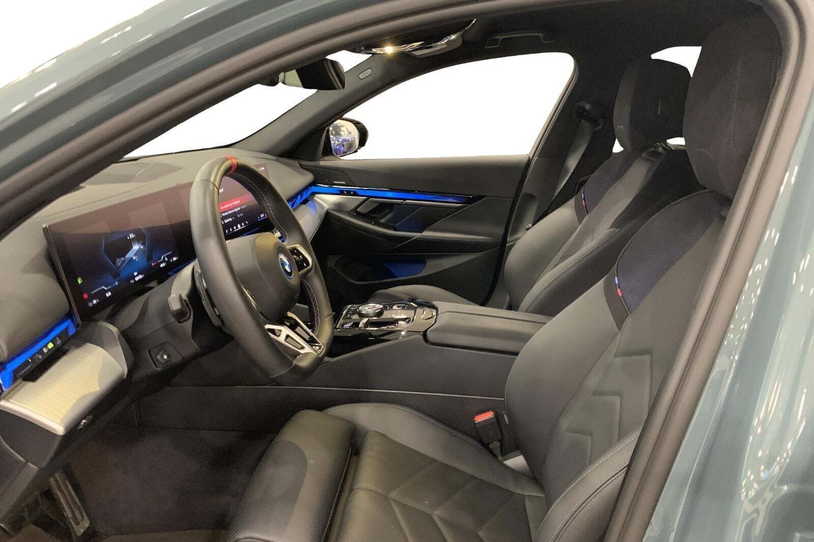 BMW i5 M60 Touring xDrive