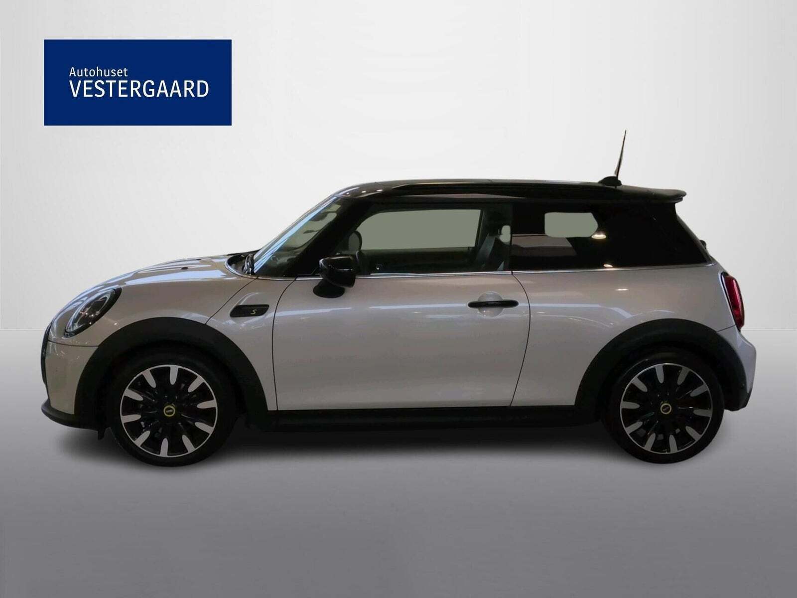 Mini Cooper SE Classic Trim