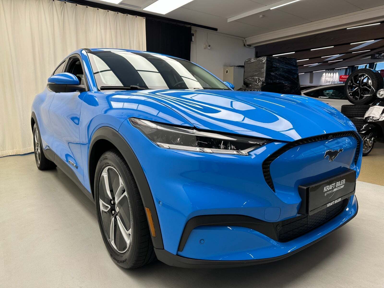 Ford Mustang Mach-E 88 Extended Range