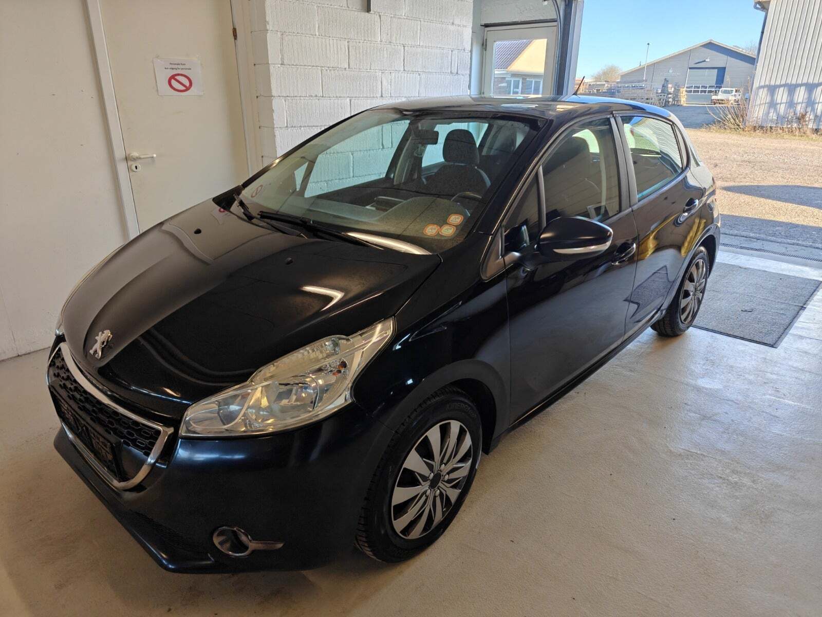Peugeot 208 1,2 VTi Active