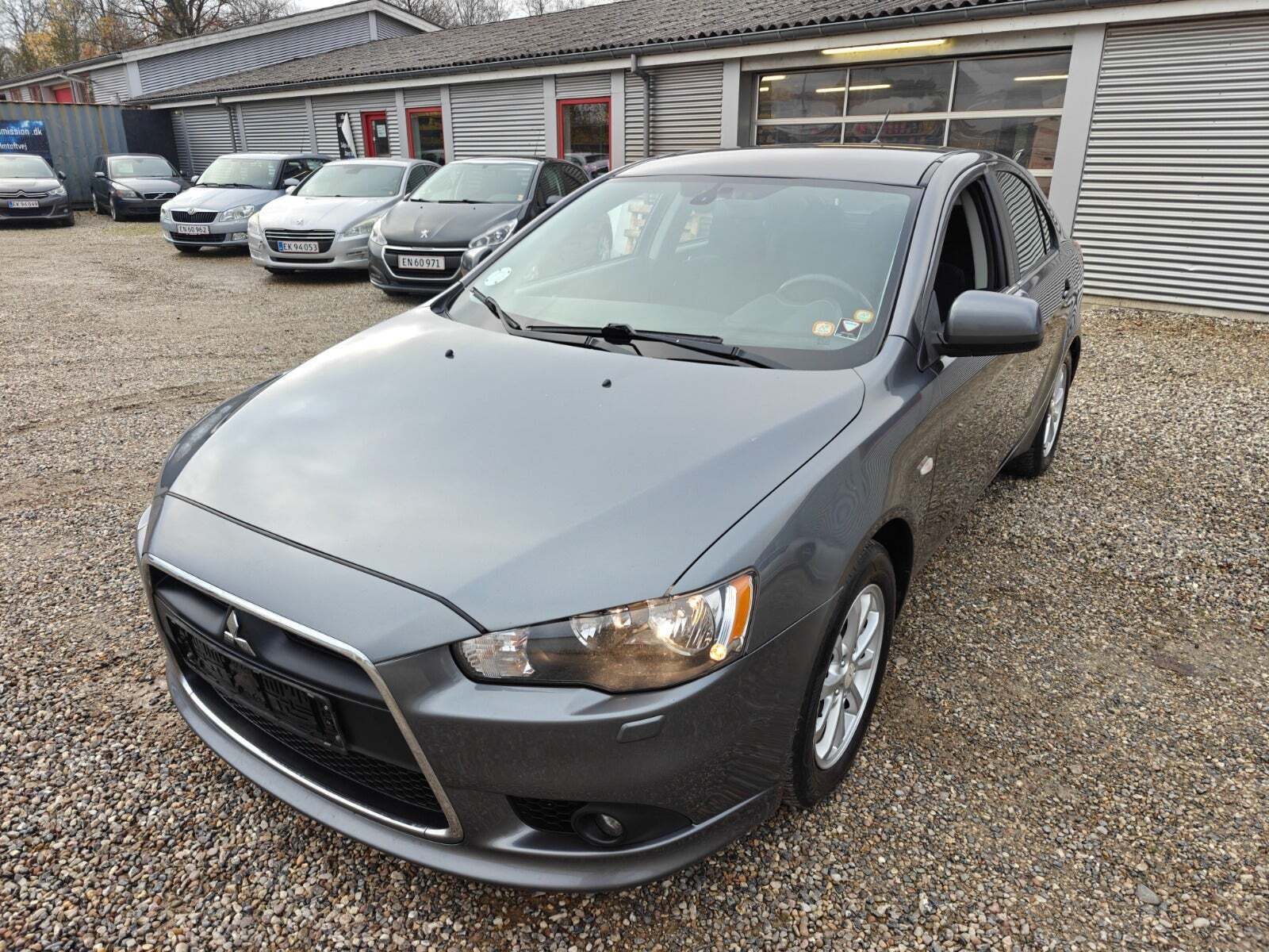 Mitsubishi Lancer 1,6 Invite SportBack