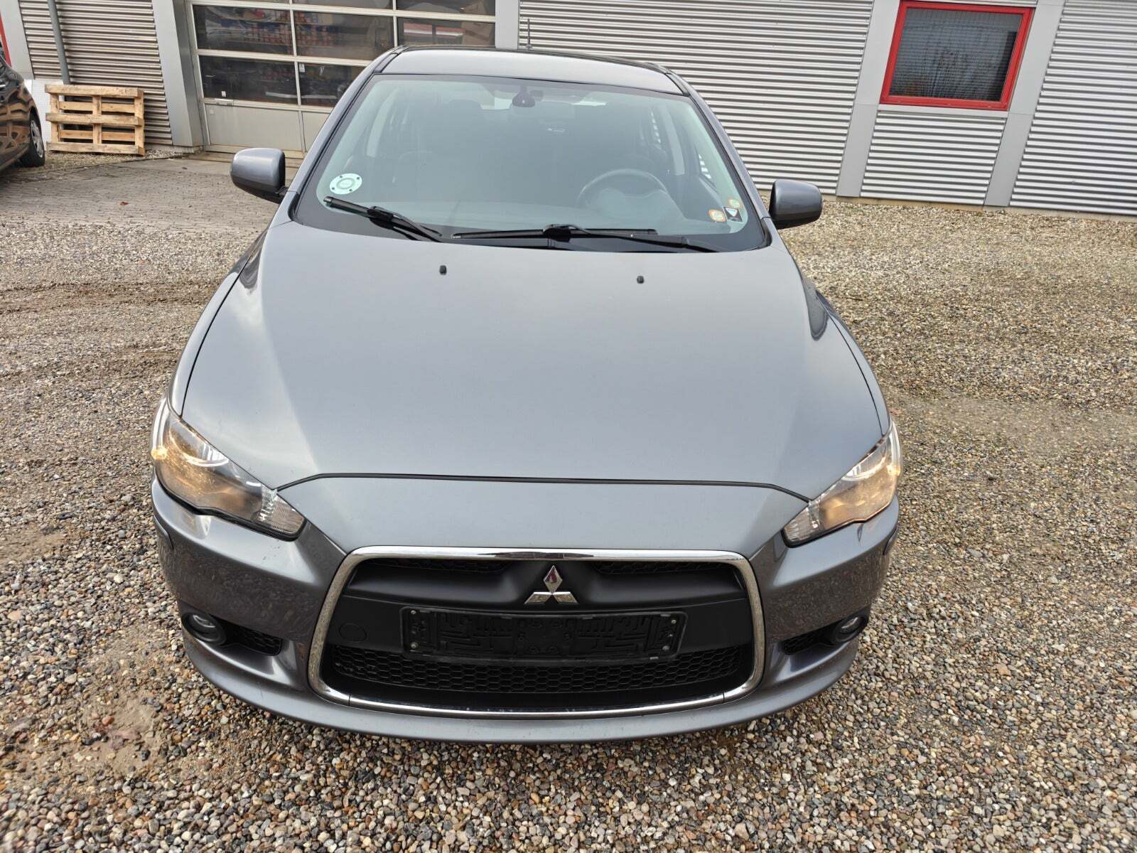 Mitsubishi Lancer 1,6 Invite SportBack