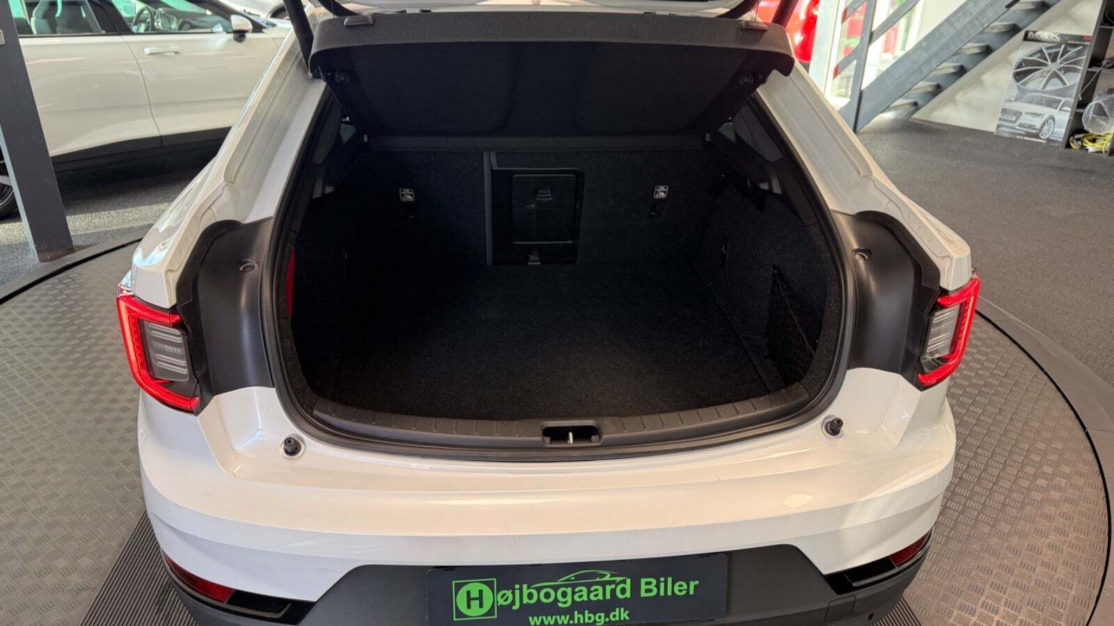 Hvid Polestar 2 fra 2023