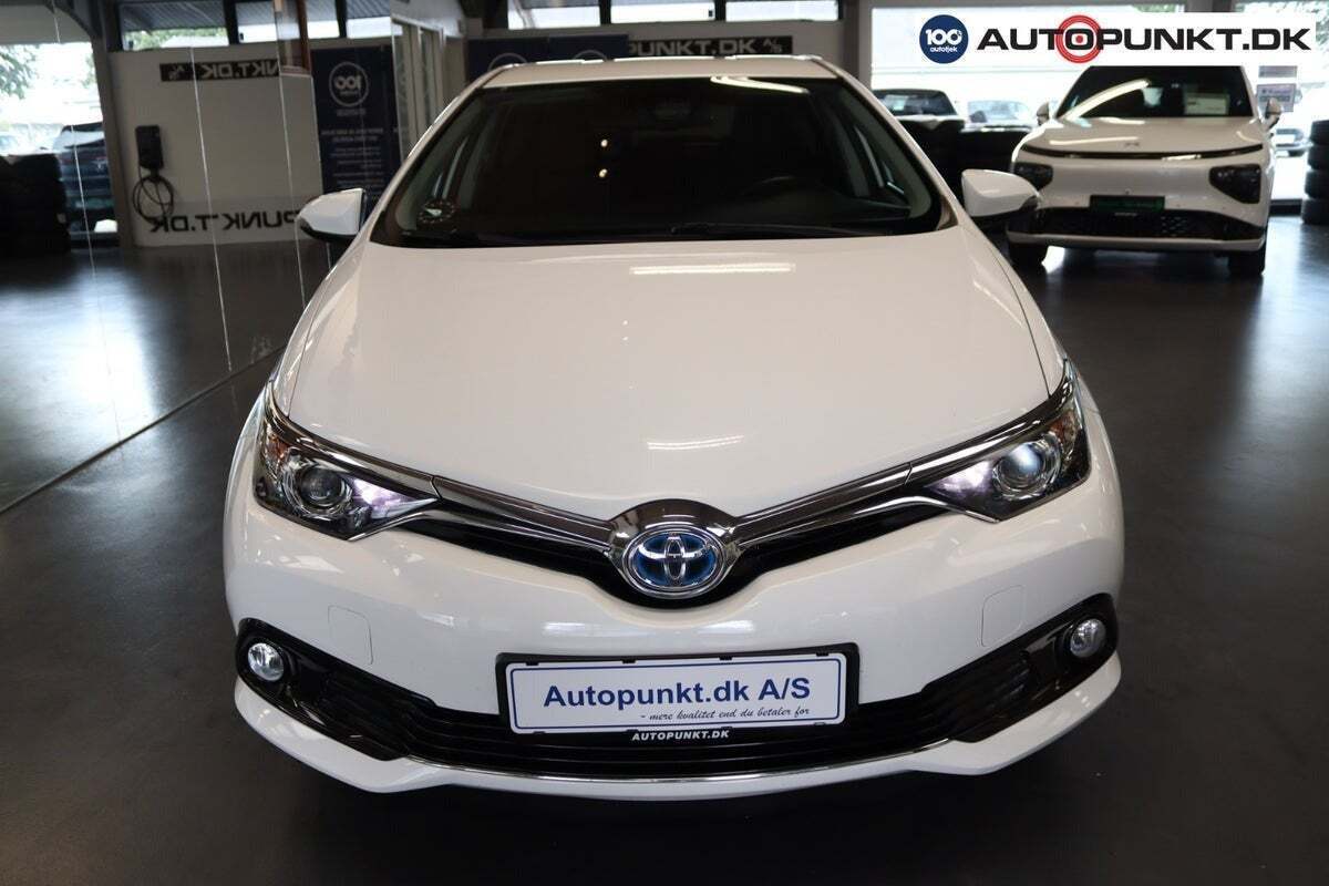 Toyota Auris 1,8 Hybrid H2+ CVT