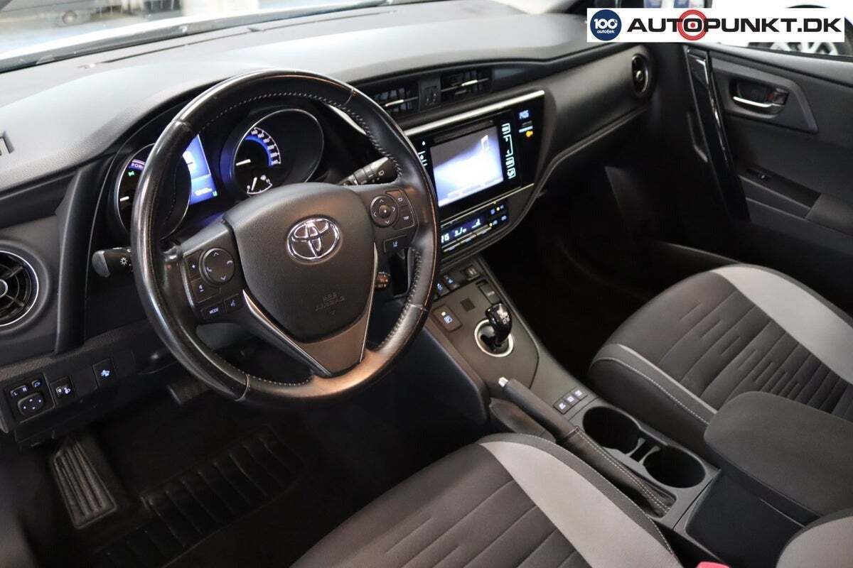 Toyota Auris 1,8 Hybrid H2+ CVT