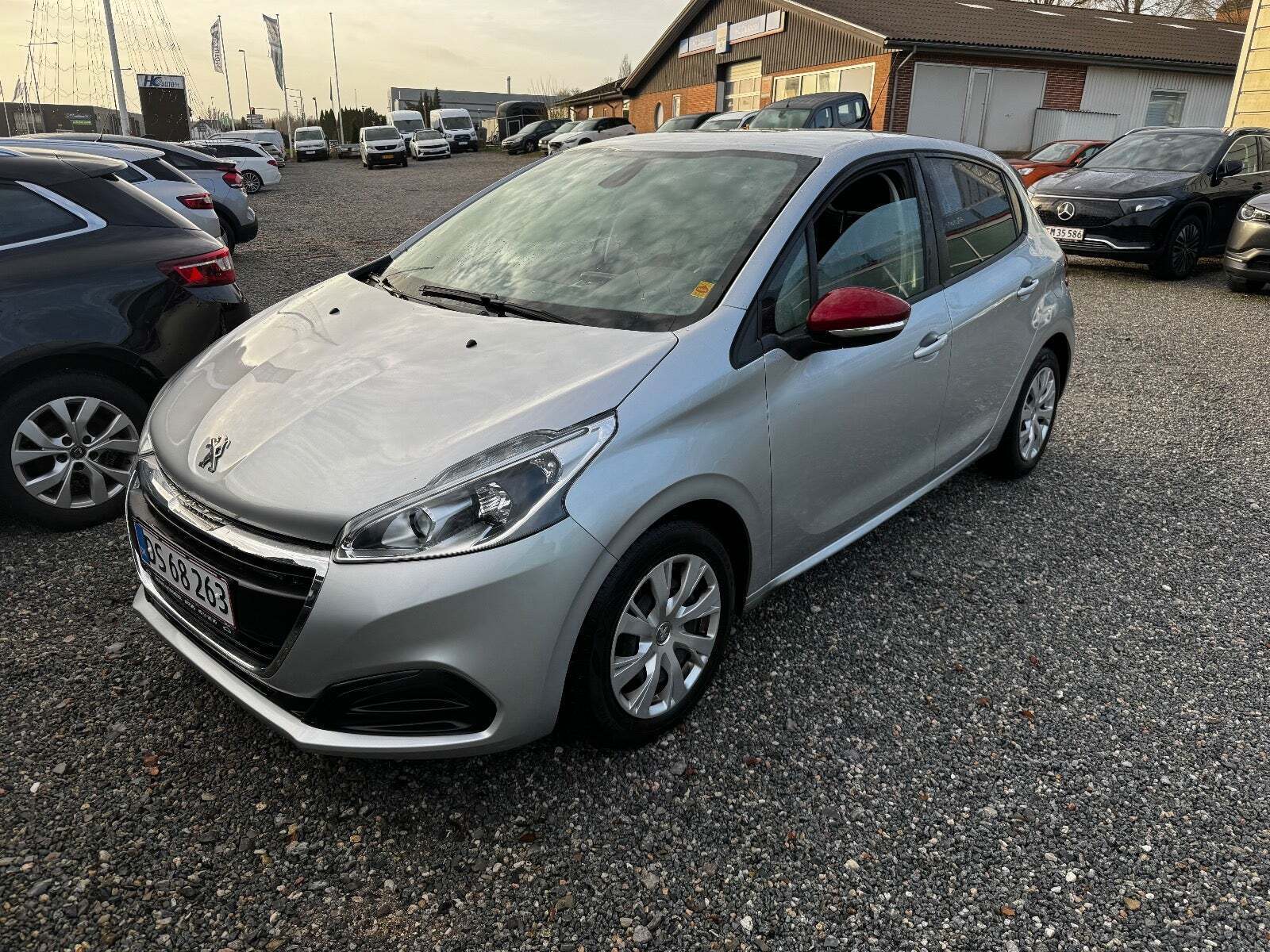 Peugeot 208 1,2 VTi 82 Chili+