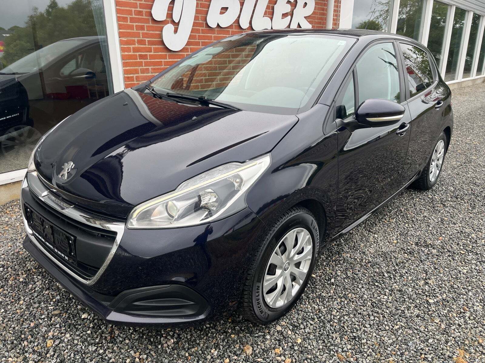 Peugeot 208 1,2 PureTech 82 Allure+