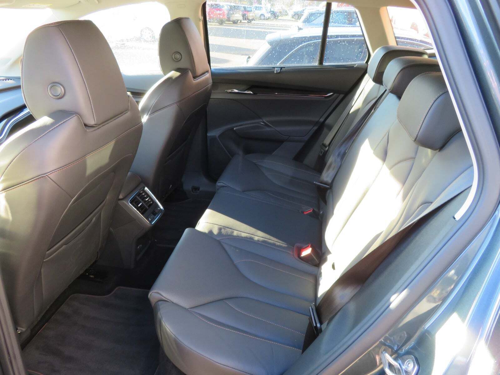 Skoda Enyaq 80 iV Suite