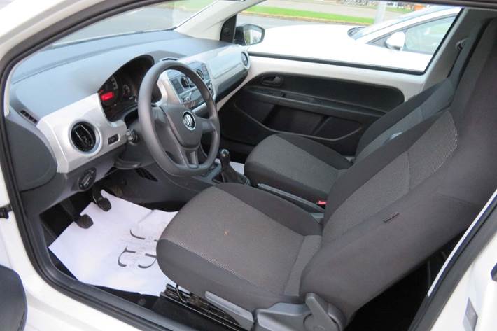 Hvid VW UP! fra 2017