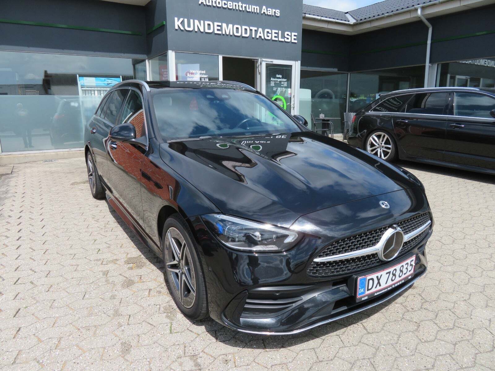 Mercedes C300 e 2,0 AMG Line stc. aut.