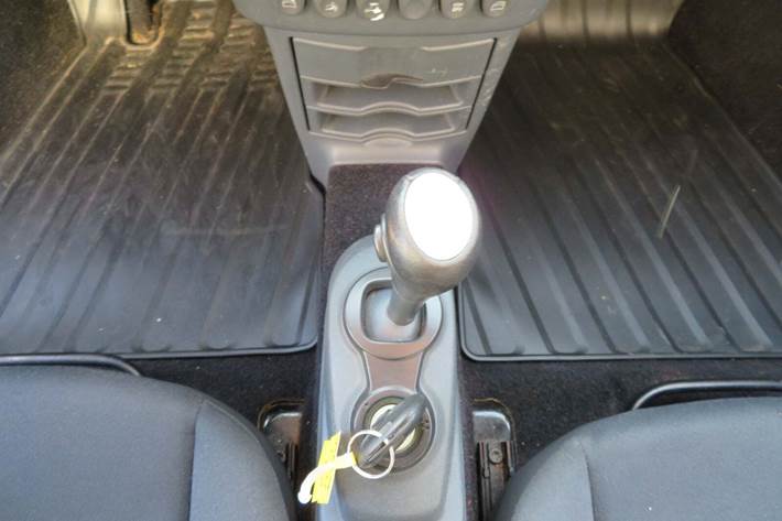 Rød Smart Roadster fra 2003 set indefra