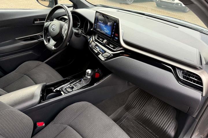 undefined Toyota C-HR fra 2019