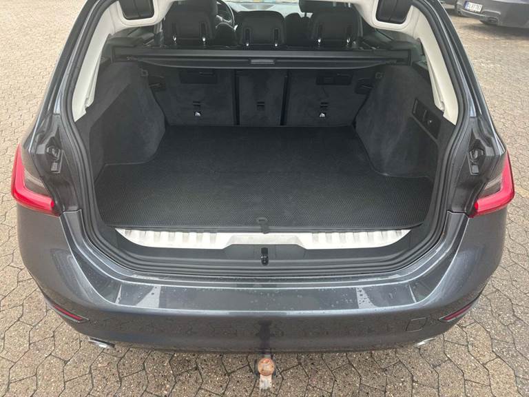BMW 330e 2,0 Touring Sport Line aut.