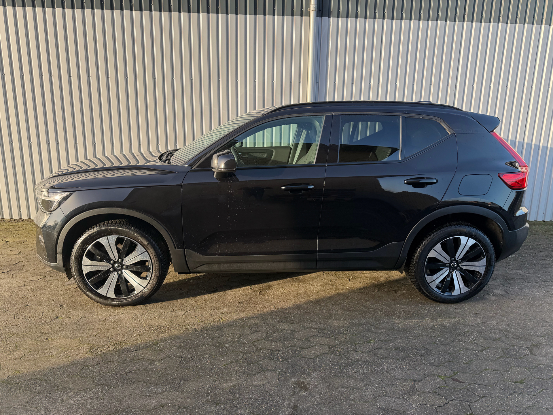 Volvo XC40 P6 Recharge Core 231HK 5d Aut.