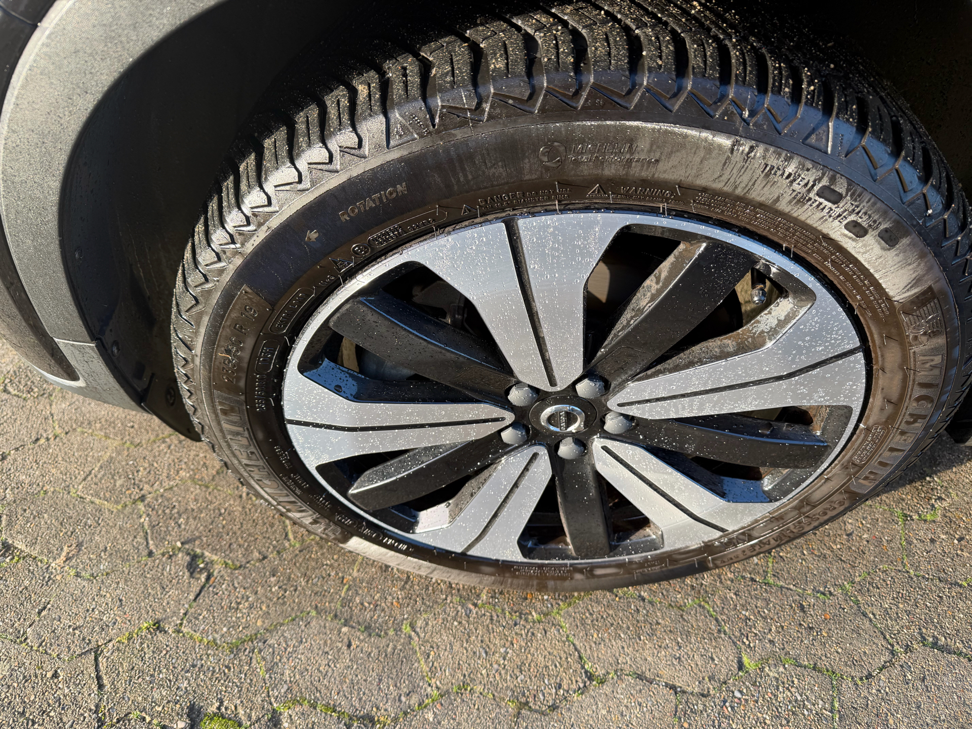 Volvo XC40 P6 Recharge Core 231HK 5d Aut.