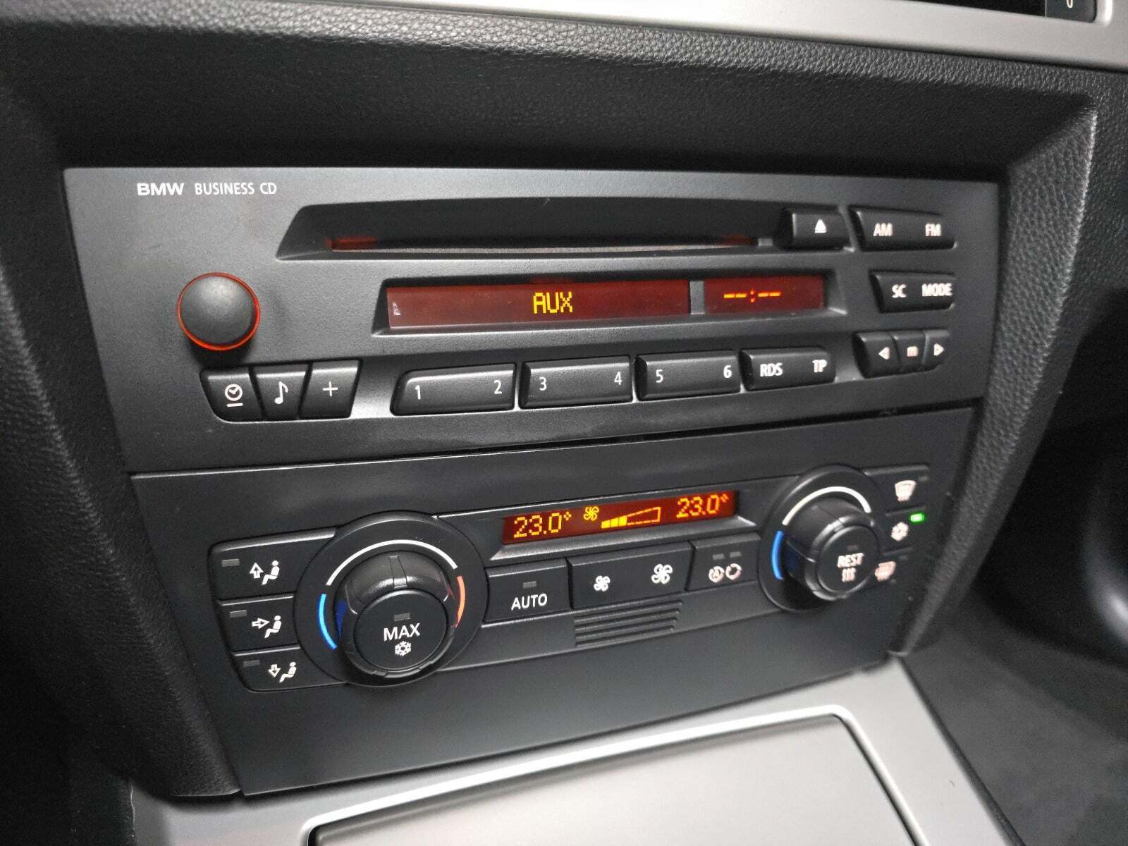 undefined BMW 330i fra 2005