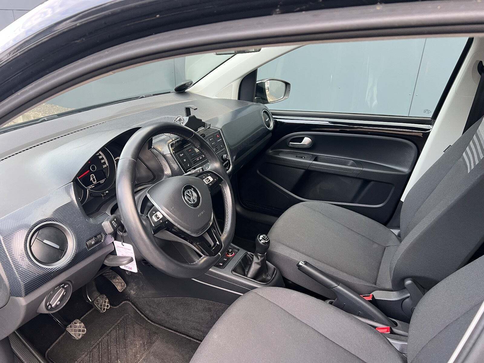 VW UP! 1,0 MPi 60 Black Style