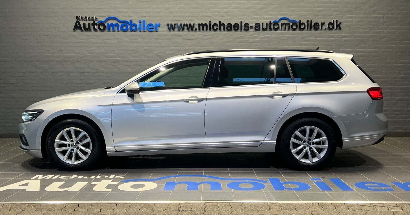 Sølv VW Passat fra 2021