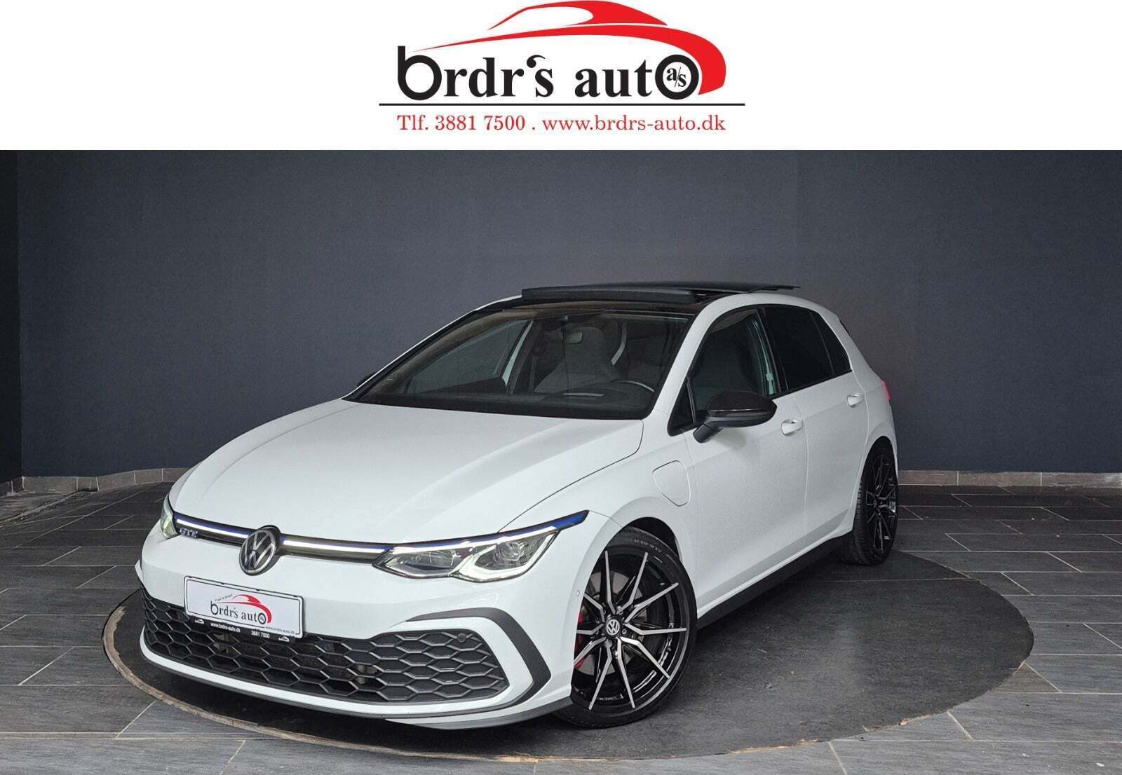 VW Golf VIII 1,4 GTE DSG