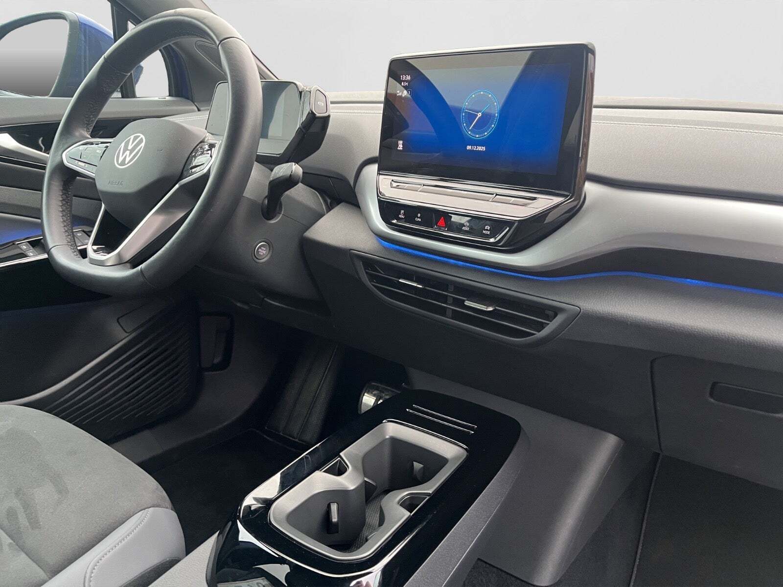 Blå VW ID.4 fra 2023
