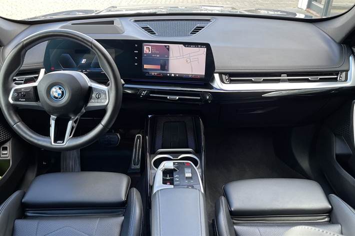 undefined BMW iX1 fra 2024