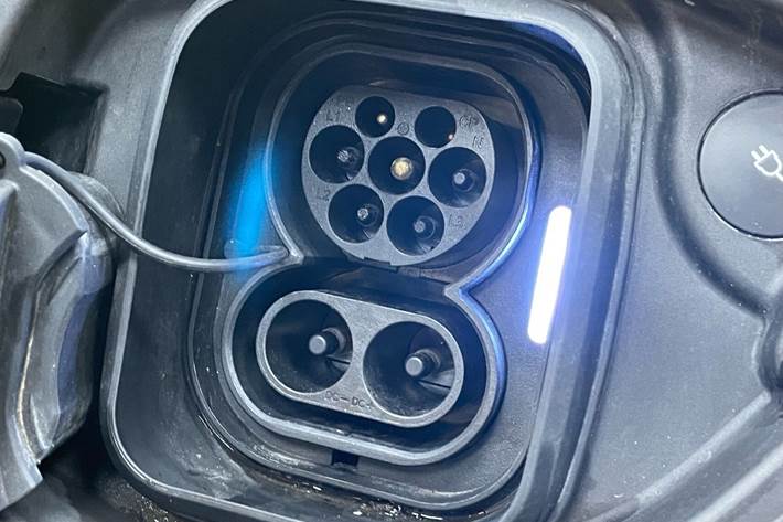 Hvid Polestar 2 fra 2022