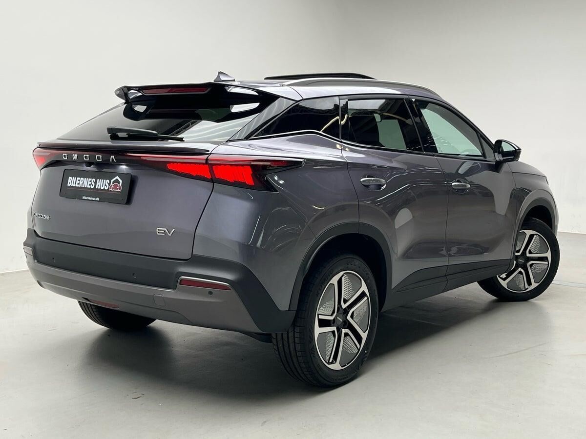 Omoda 5 EL Premium 204HK Aut.