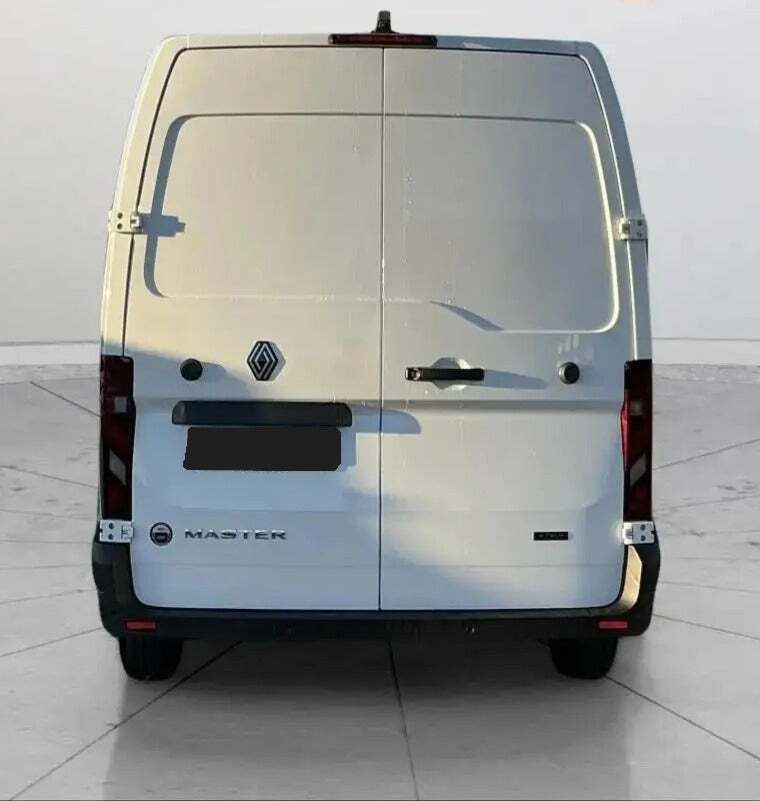 Renault Master V T35 87 E-Tech L3H2 Kassevogn