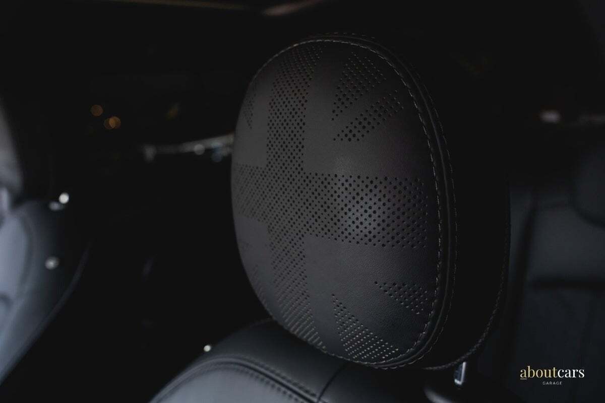 Blå Mini Cooper SE fra 2021