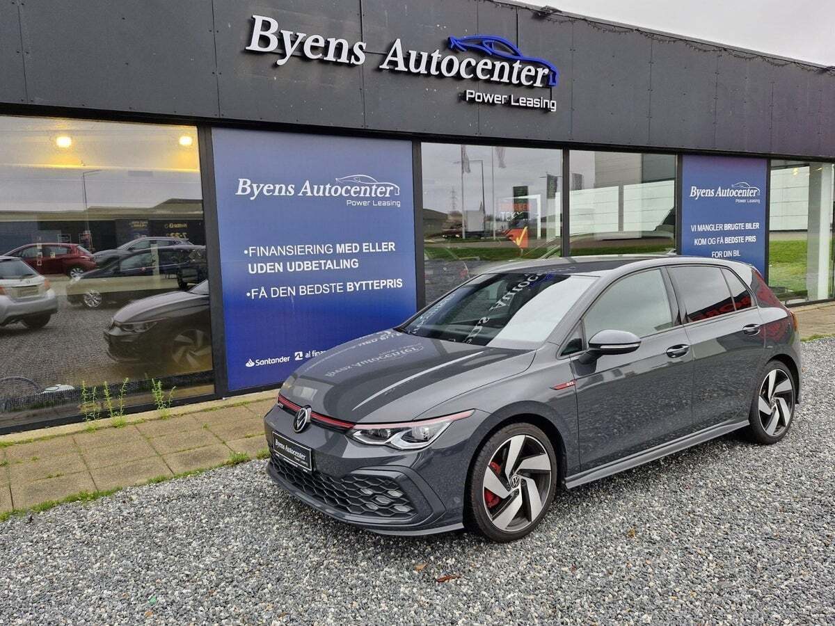 VW Golf VIII 2,0 GTi DSG